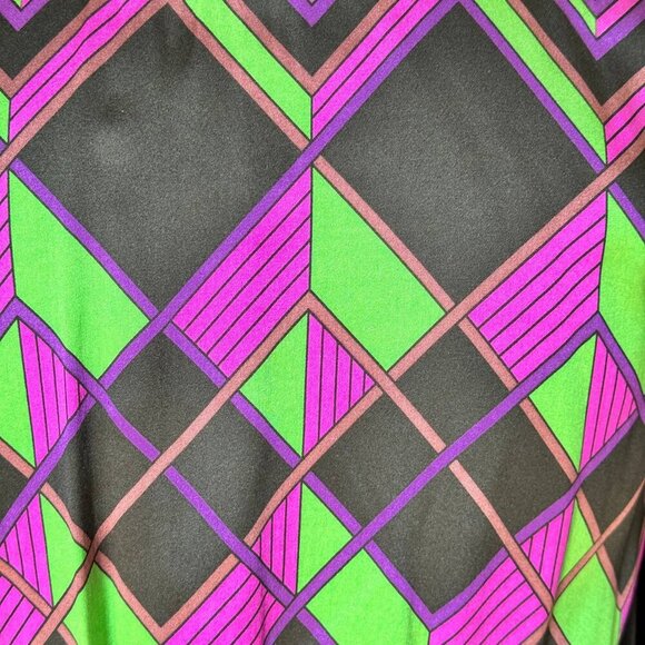 DIANE VON FURSTENBERG Stunning Wrap Wrinkle Free Silk Shirt - Size 4 - Picture 10 of 12